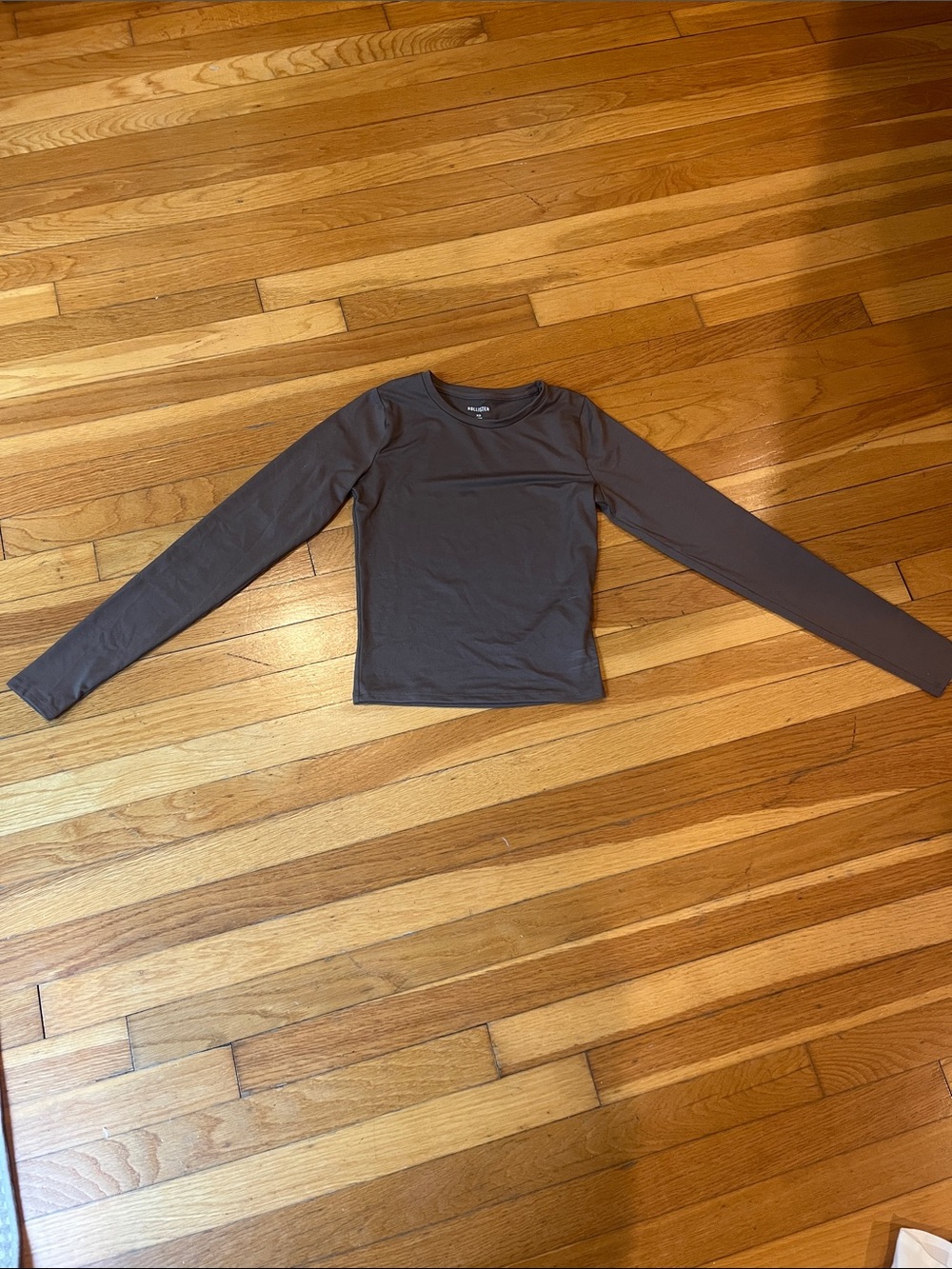 Hollister Classic Crewneck Tee - Chocolate Brown
